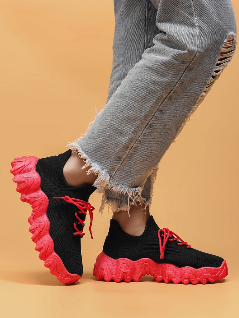 Shunnian model 5701 black and bright red sneaker colorway, size 36-44