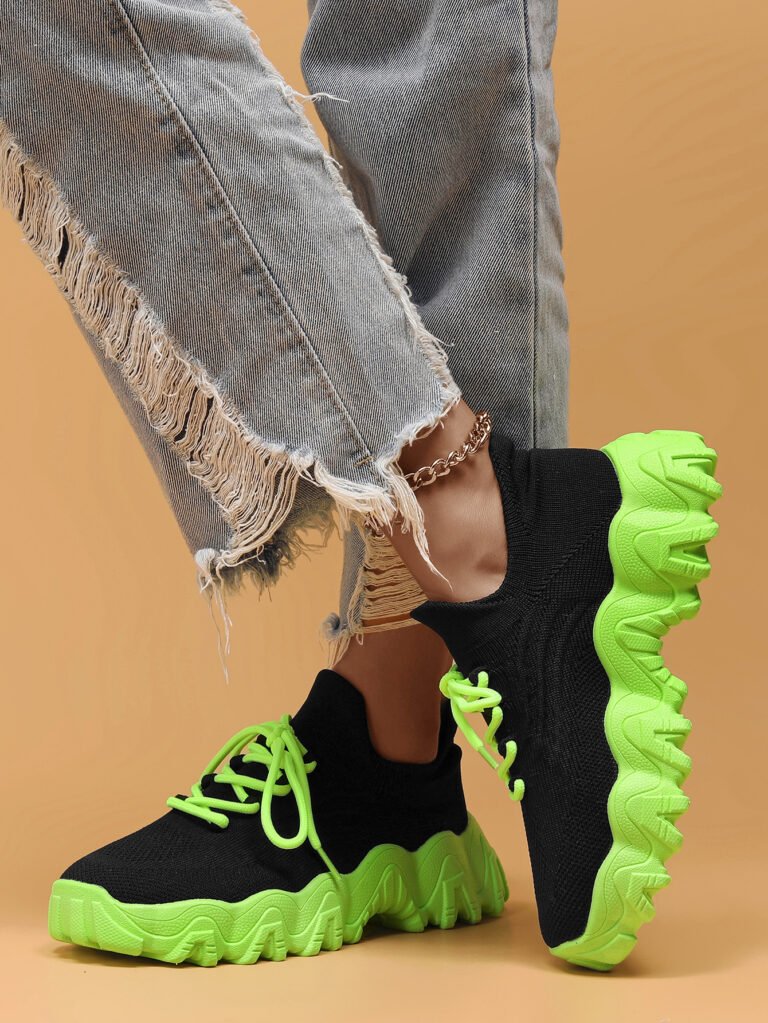 Shunnian model 5701 black and green sneaker colorway, size 36-44