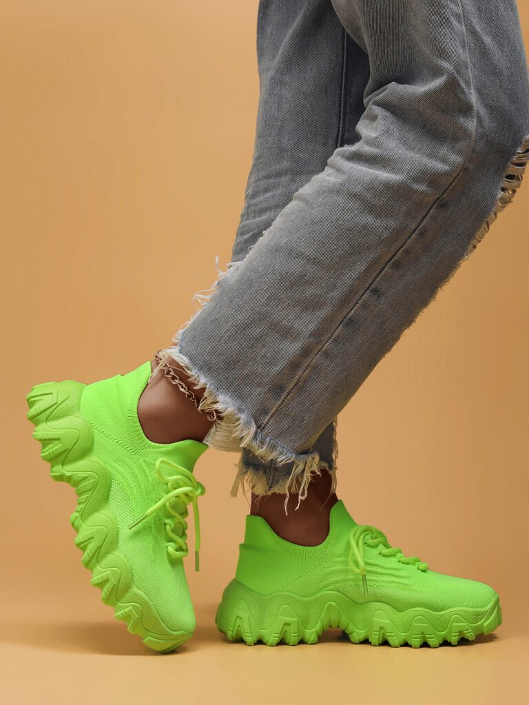 Shunnian model 5701 light green sneaker colorway, size 36-44